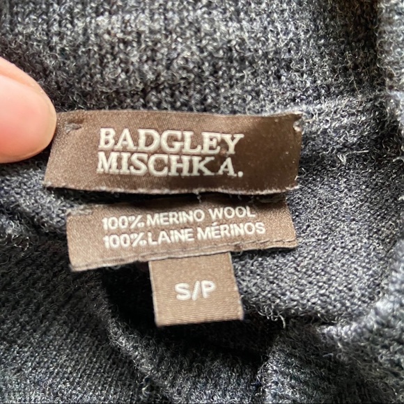 Badgley Mischka  merino wool sweater - Picture 5 of 7